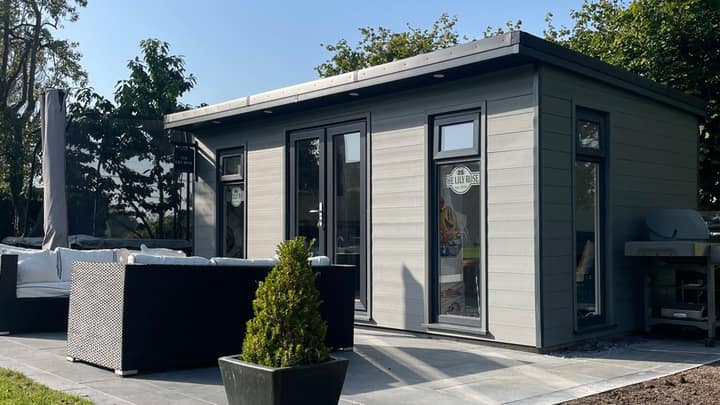 Bespoke timber building